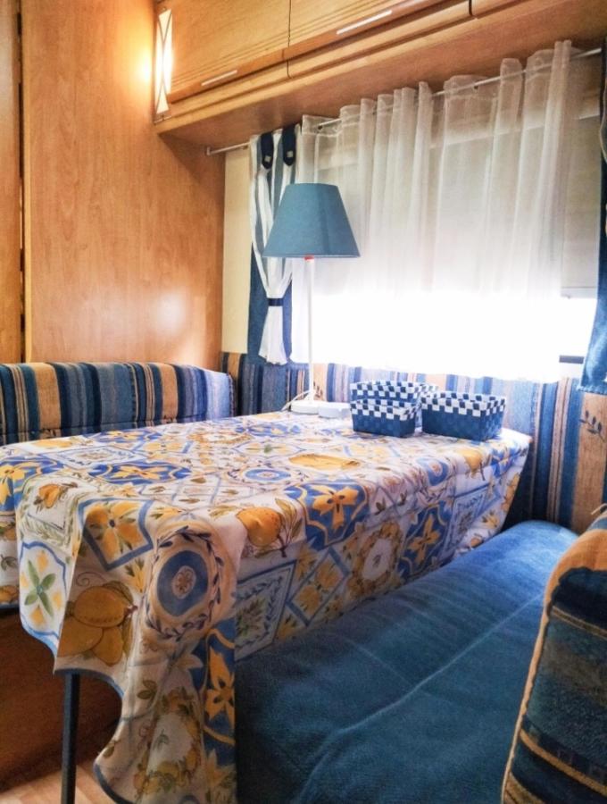 Love In The Camper Флоренция Экстерьер фото